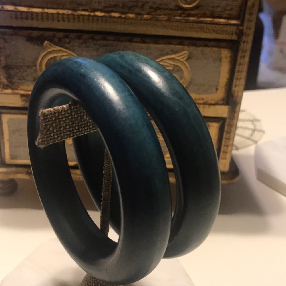Real wood blue round bangles